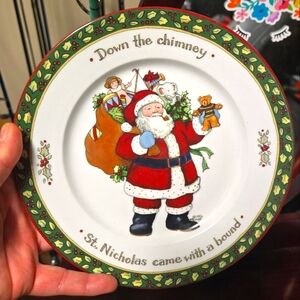 Set of 4 vintage " A Christmas story" plates by international china